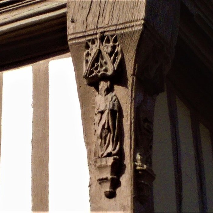 Photo de Maison à pans de bois, 41 Rue aux Huiliers à Louviers