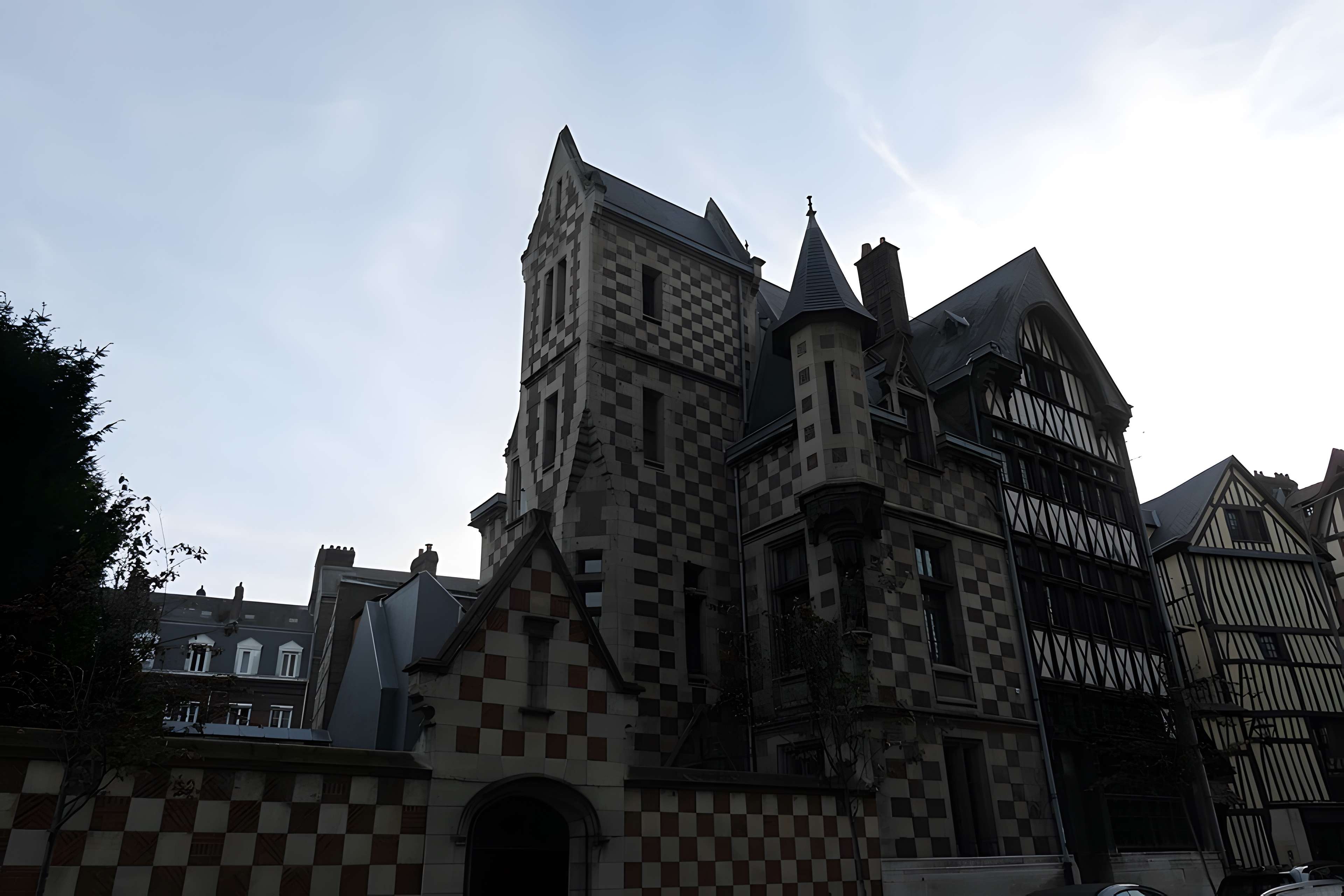 Maison à pans de bois, 5 Rue Eugène-Dutuit à Rouen