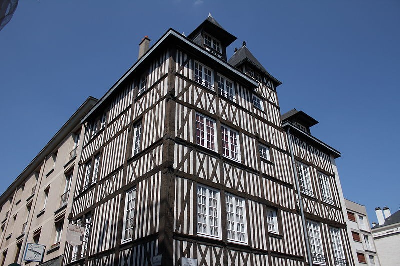 Photo de Maison à pans de bois, 50 Rue Saint-Nicolas à Rouen