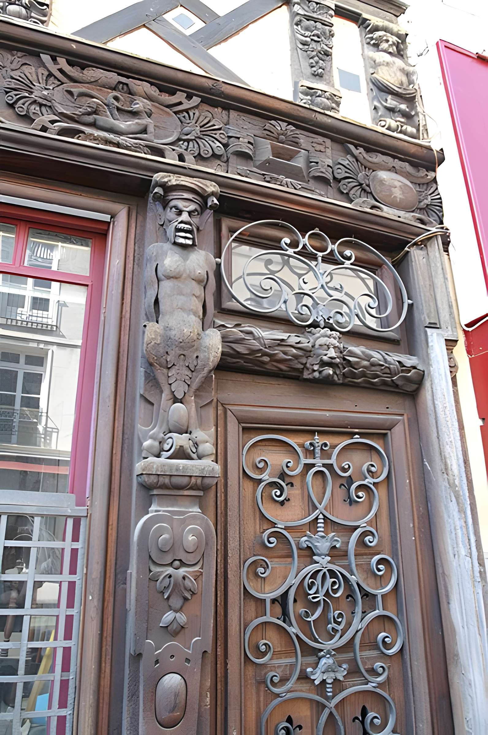 Maison à pans de bois, 83 Rue d'Amiens à Rouen