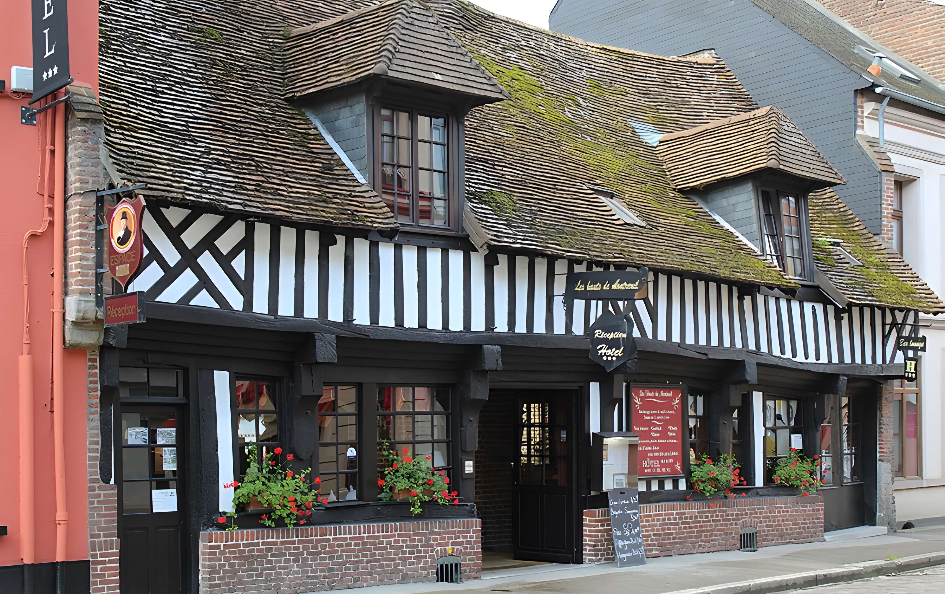 Maison à pans de bois, à Montreuil