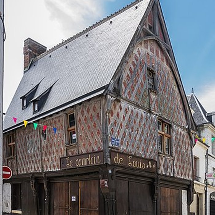 Photo de Maison à pans de bois, Grande-Rue à Saint-Aignan