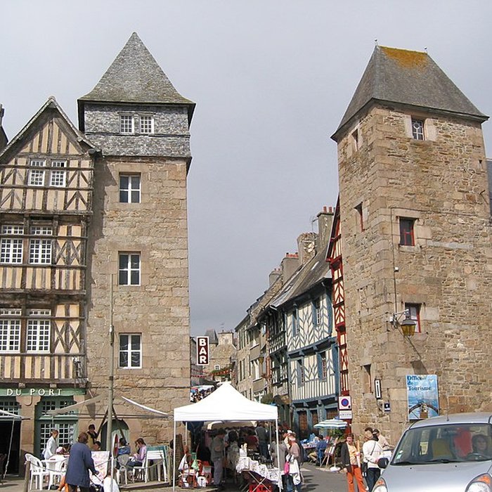 Photo de Maison à pans de bois, Quai de Jaudy à Tréguier