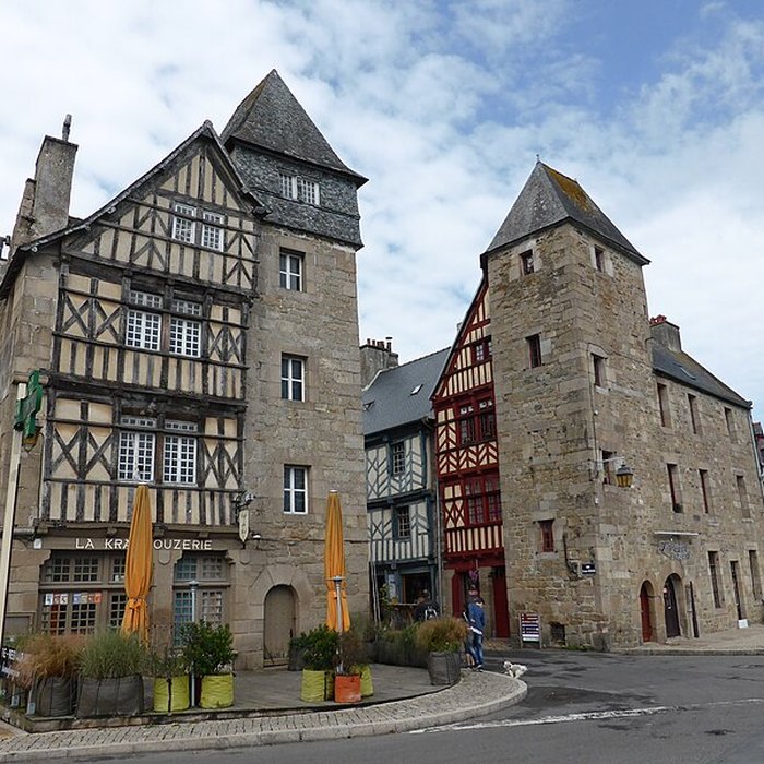 Photo de Maison à pans de bois, Quai de Jaudy à Tréguier