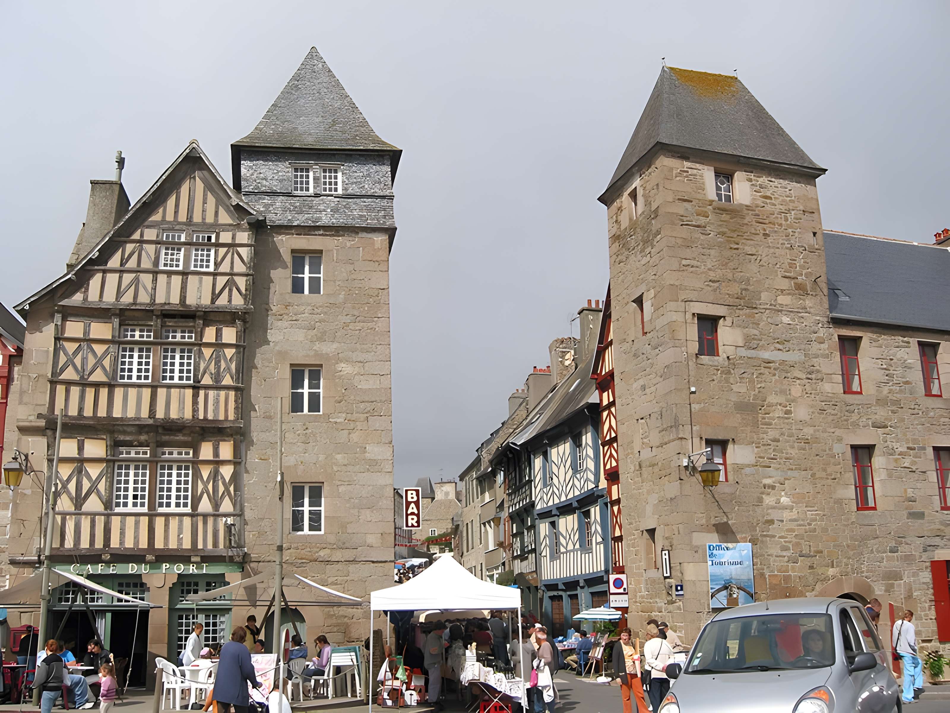 Maison à pans de bois, Quai de Jaudy à Tréguier