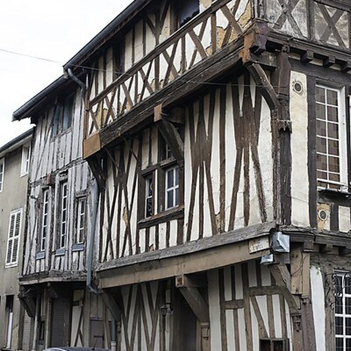 Photo de Maison à pans de bois, Rue Catel à Saint-Dizier