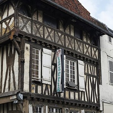 Maison à pans de bois, Rue Catel à Saint-Dizier