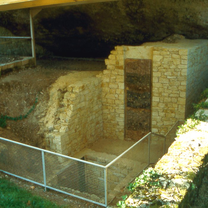 Photo de Gisement préhistorique du Moustier à Saint-Léon-sur-Vézère