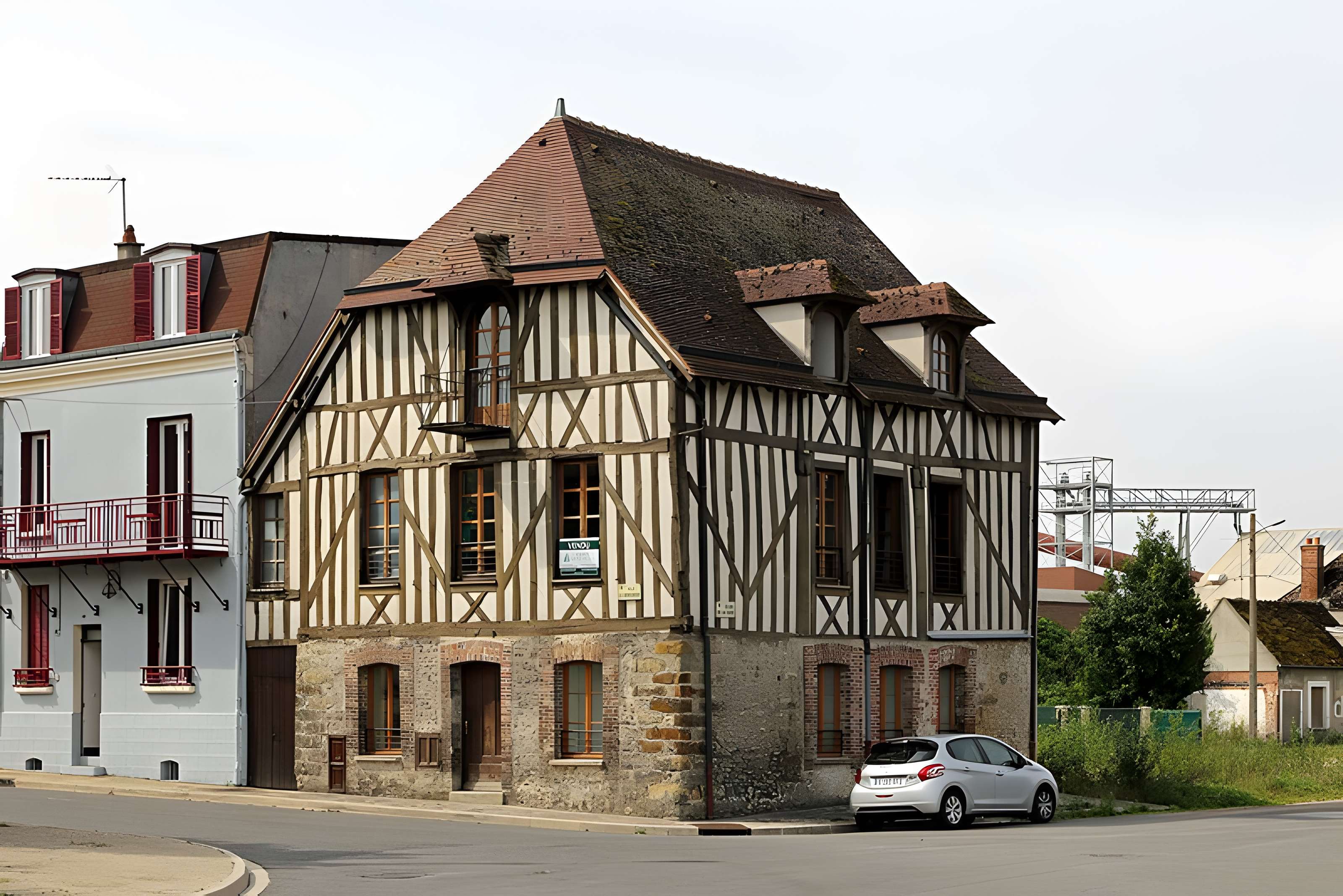 Maison à pans de bois, Rue de l'Abreuvoir à Bray-sur-Seine