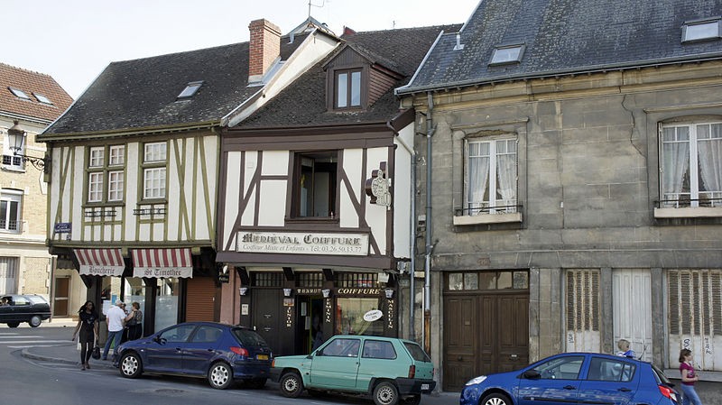 Photo de Maison à pans de bois, Rue Saint-Julien à Reims