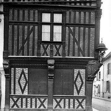 Maison à pans de bois, Rue Victor-Hugo à Bar-sur-Seine