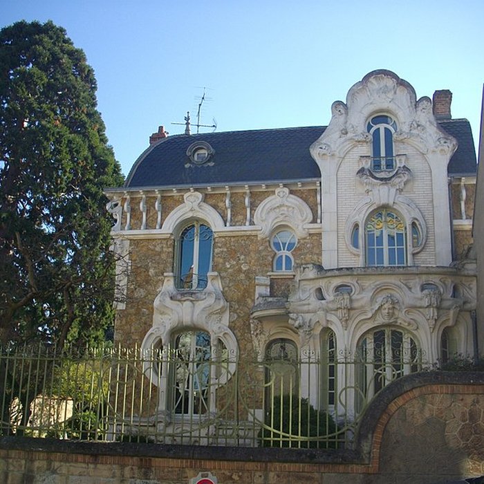 Photo de Maison Art Nouveau, 46 Rue Saint-Marc à Orléans