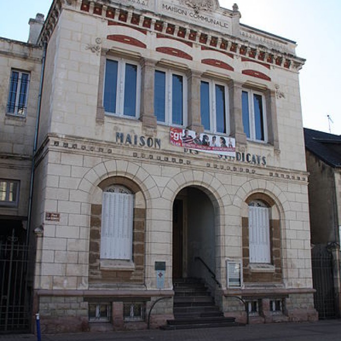 Photo de Maison communale à Montluçon