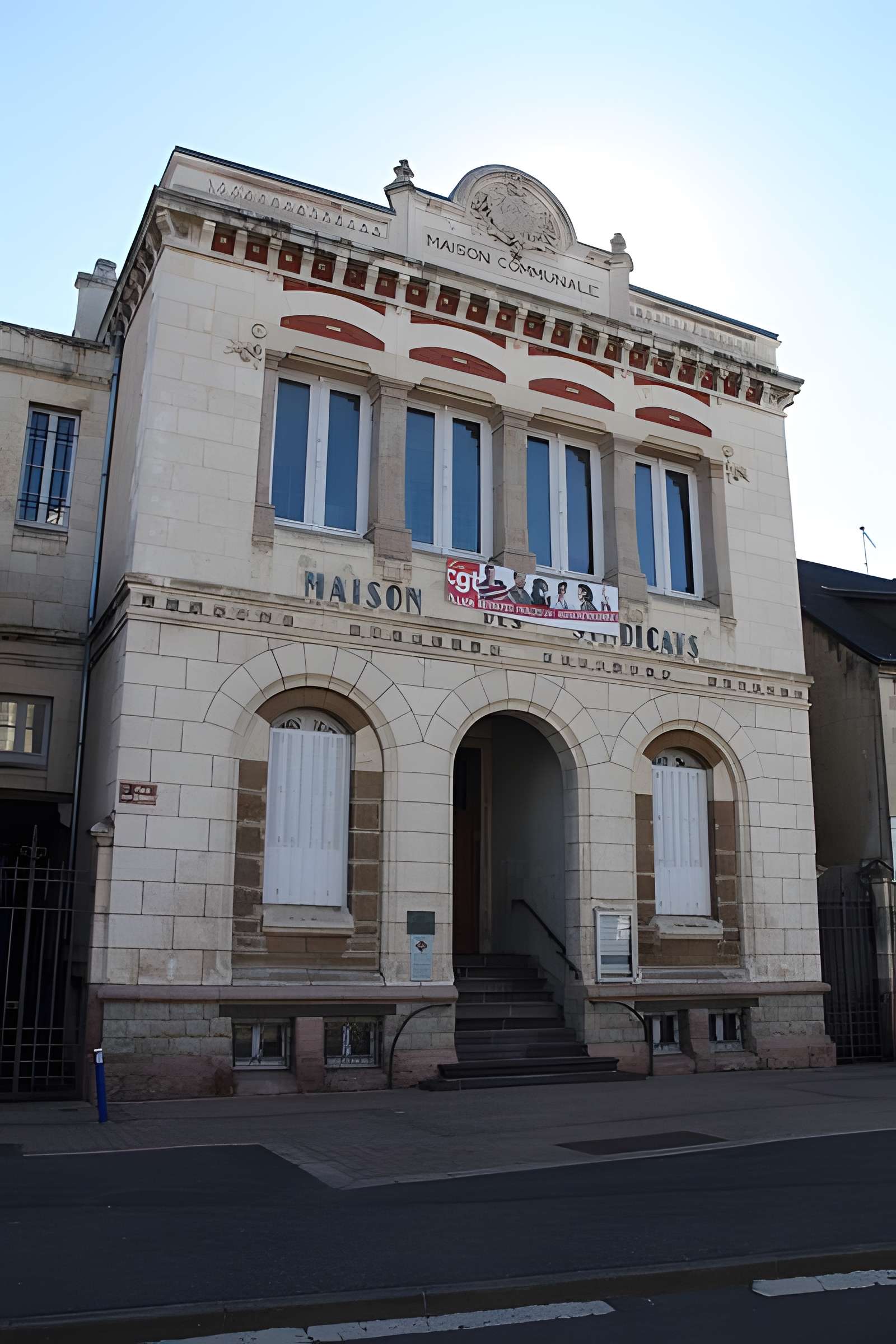 Maison communale à Montluçon 