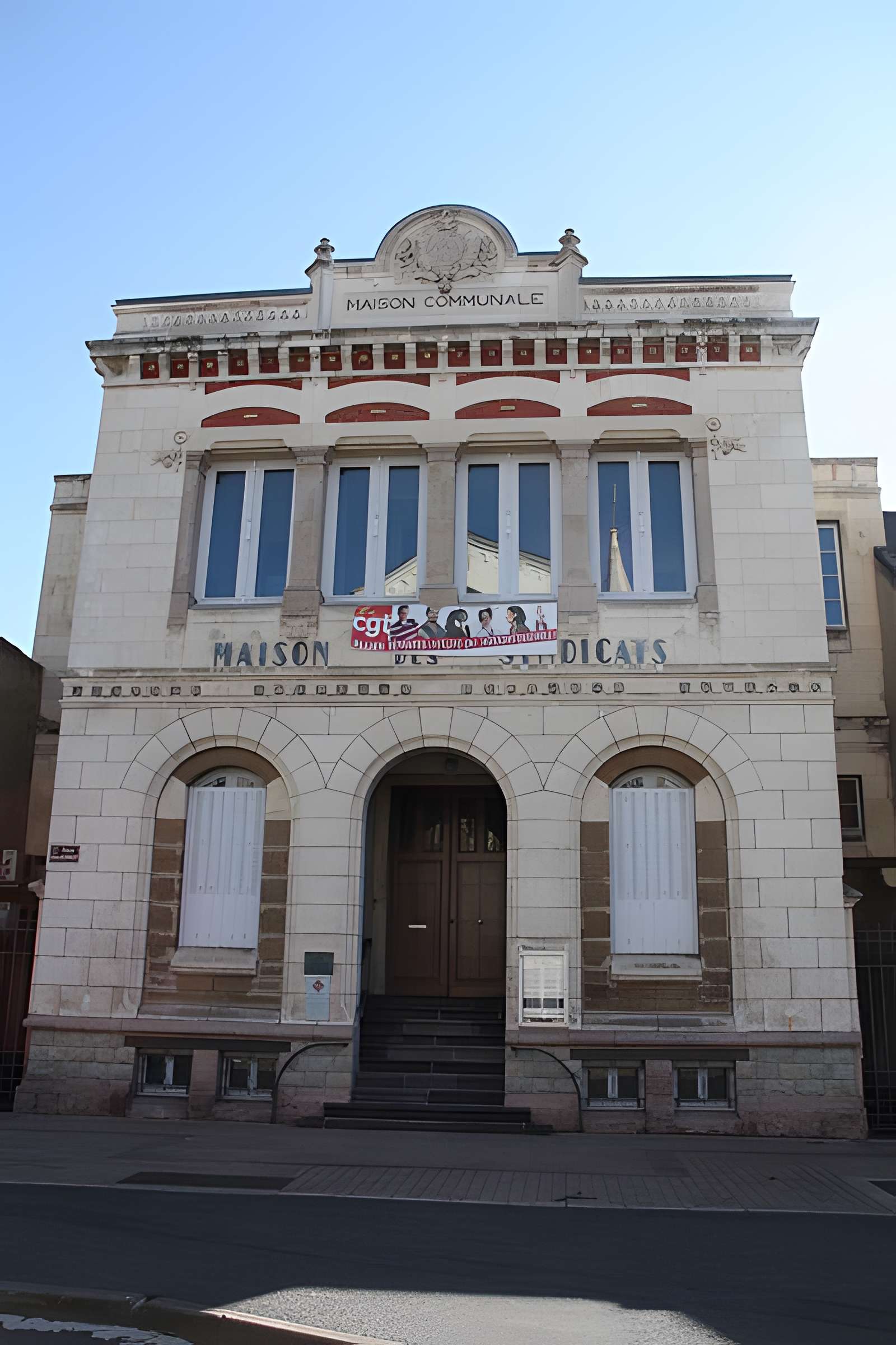 Maison communale à Montluçon