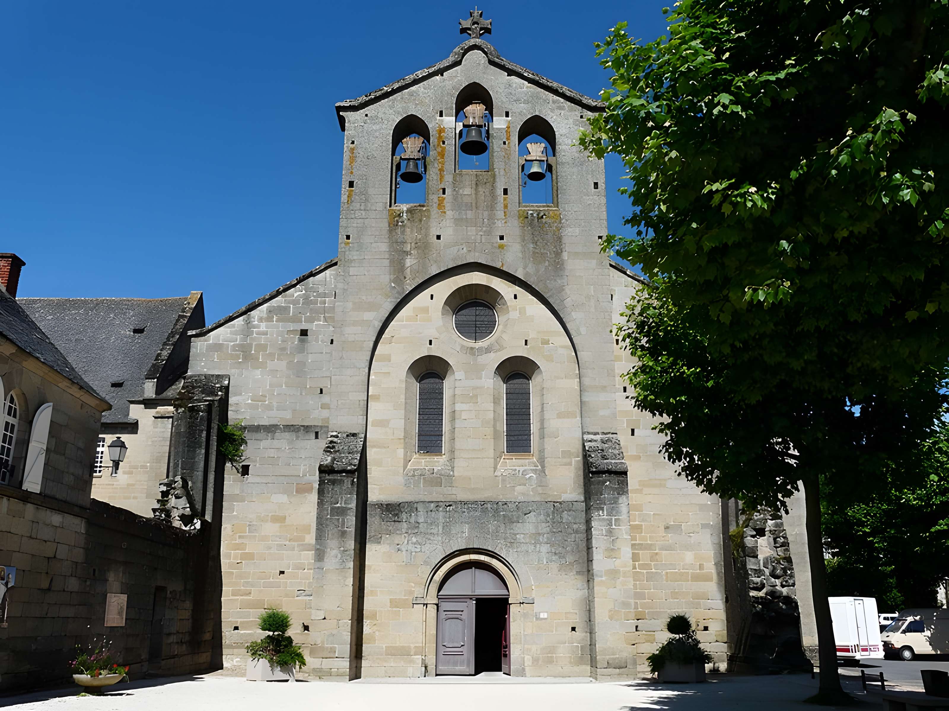 Abbaye Saint-Etienne d'Aubazine