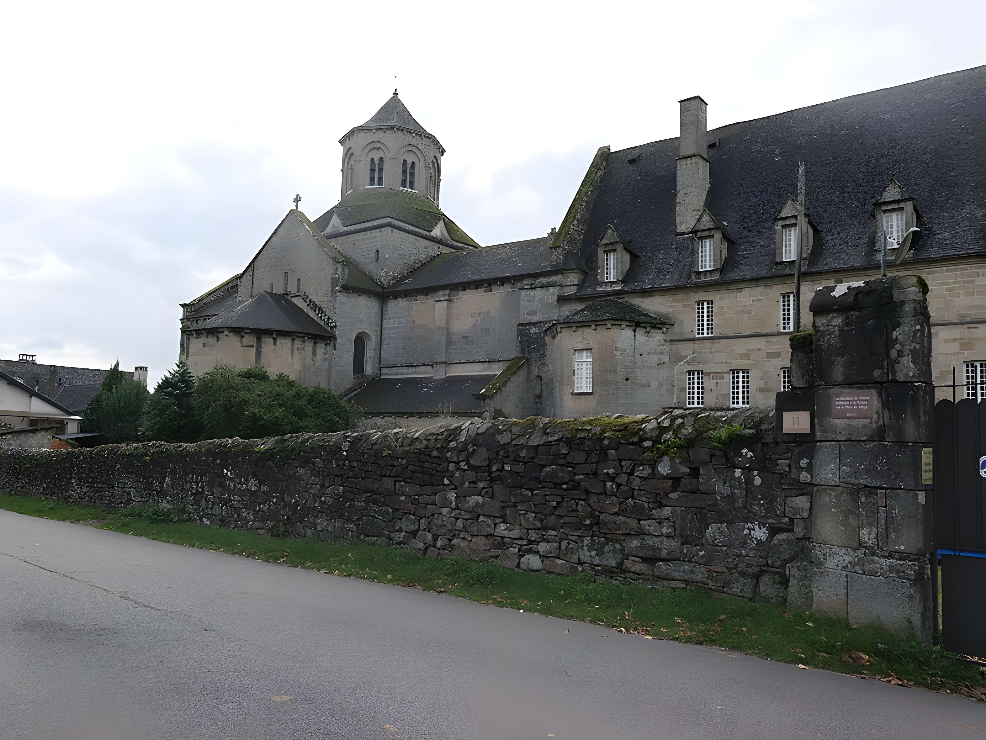 Abbaye Saint-Etienne d'Aubazine