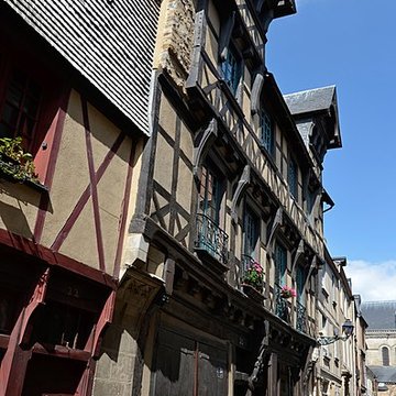 Maison dAdam et Ève du Mans