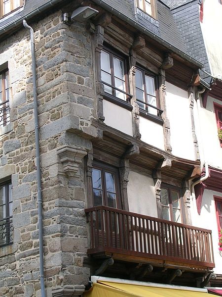 Photo de Maison d'angle à pans de bois à Saint-Brieuc