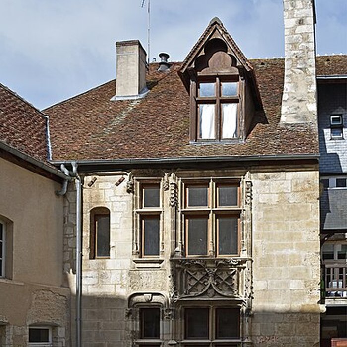 Photo de Maison de Bienaimé Georges à Bourges