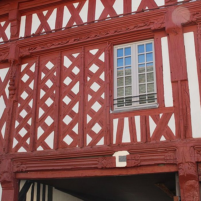 Photo de Maison de bois, 39 Rue de Paris à Houdan