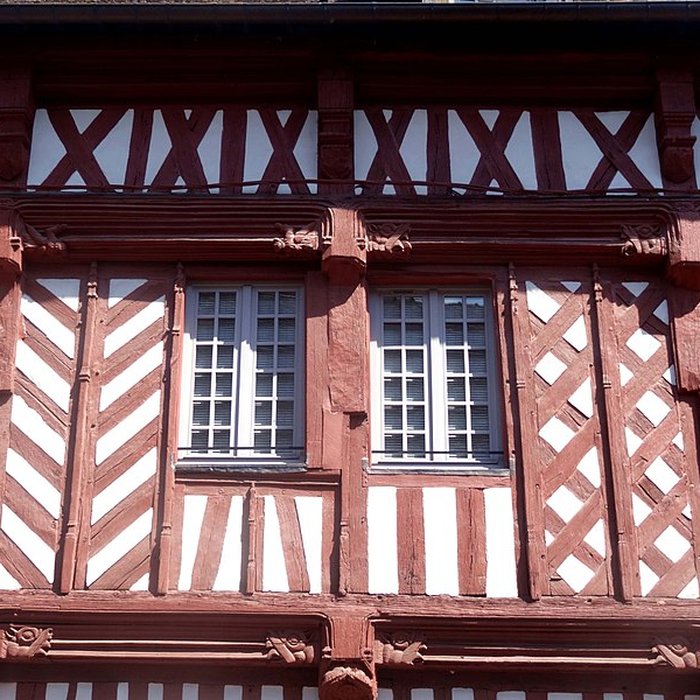 Photo de Maison de bois, 39 Rue de Paris à Houdan