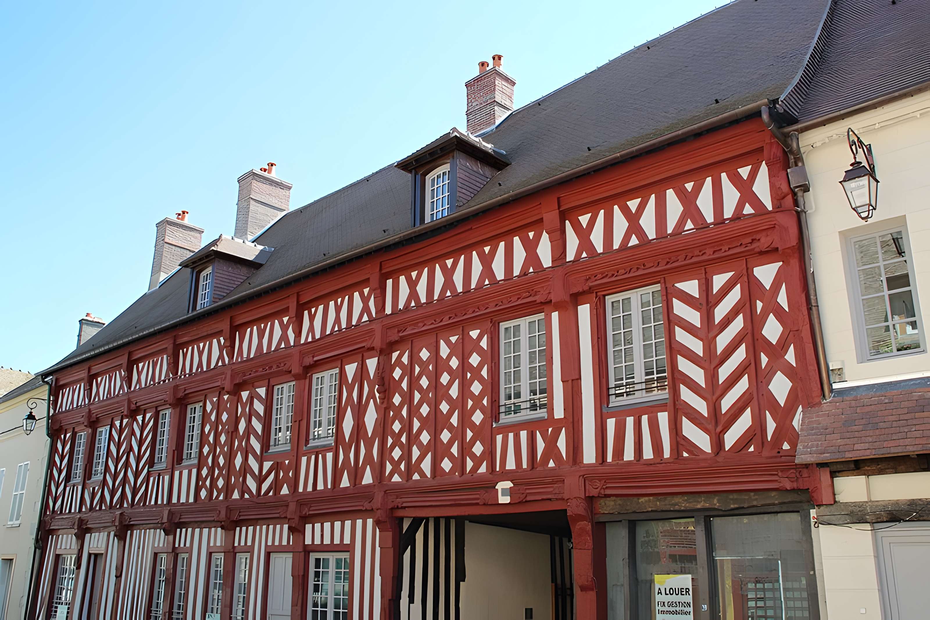 Maison de bois, 39 Rue de Paris à Houdan