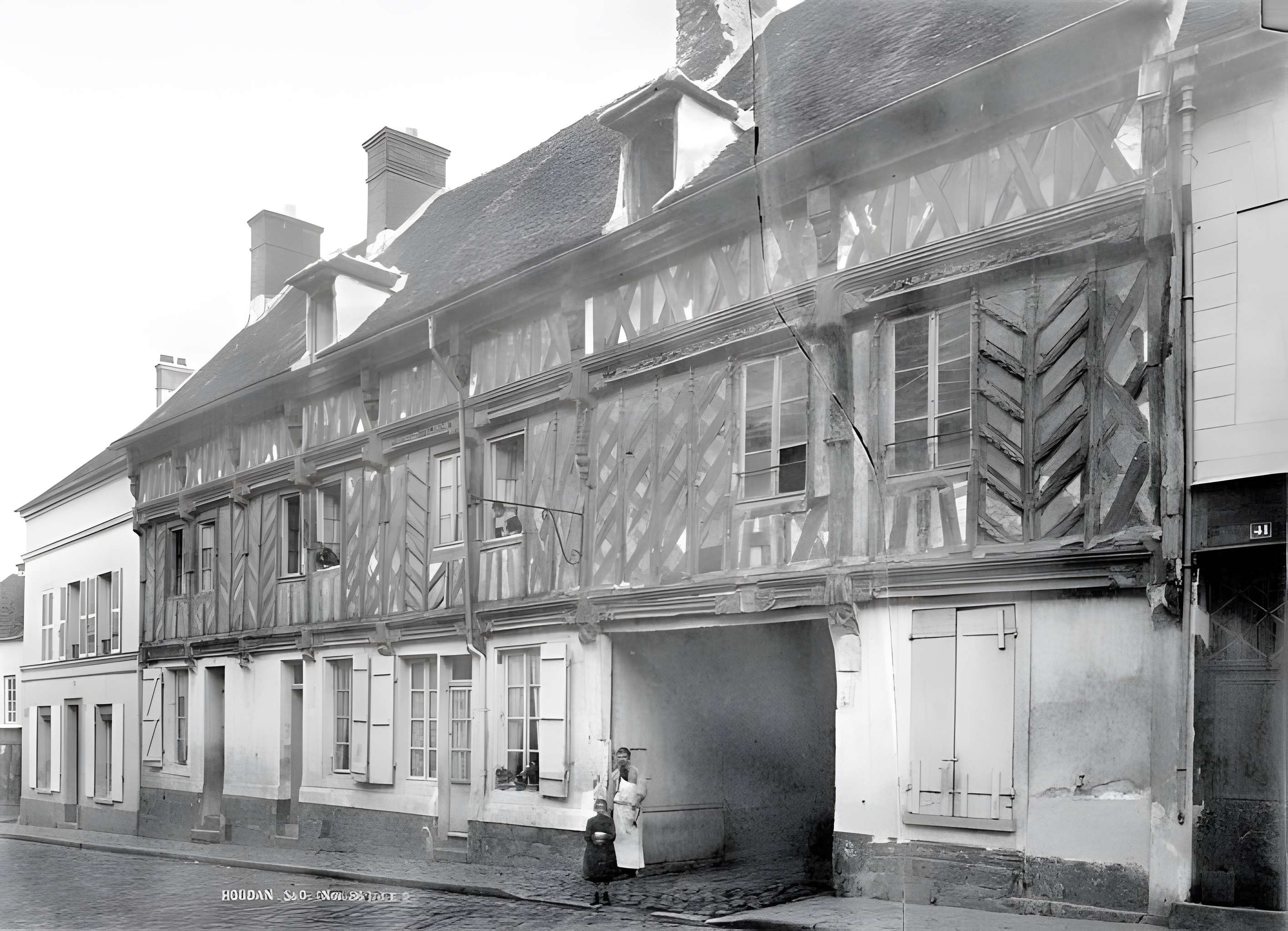 Maison de bois, 39 Rue de Paris à Houdan
