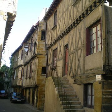 Maison de bois, Rue de lHôtel-de-Ville à Marcigny