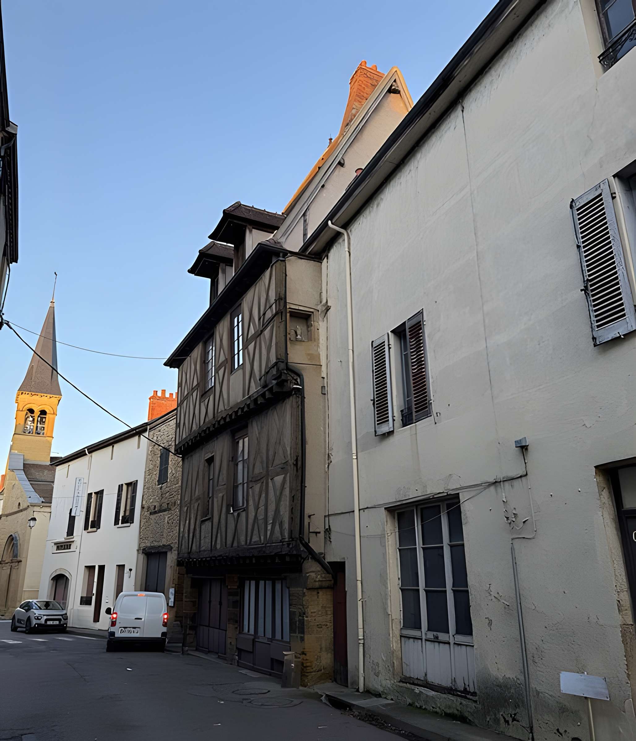 Maison de bois, Rue de l'Hôtel-de-Ville à Marcigny