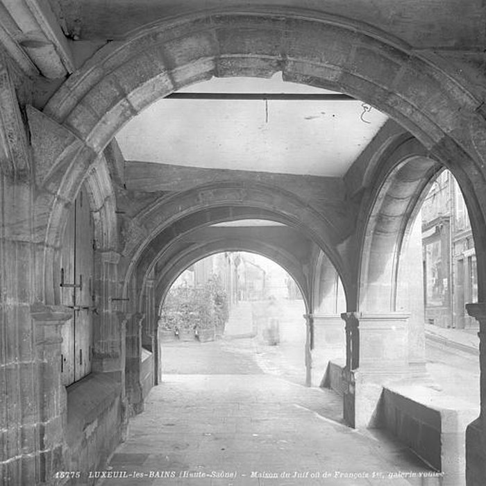 Photo de Maison de François Ier à Luxeuil-les-Bains