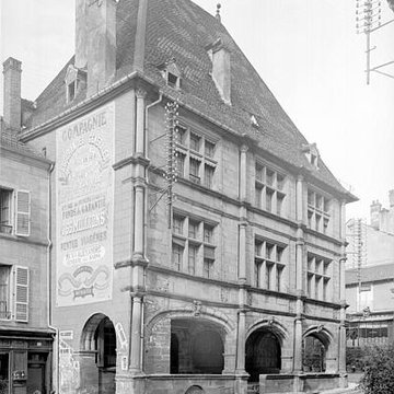 Maison de François Ier à Luxeuil-les-Bains