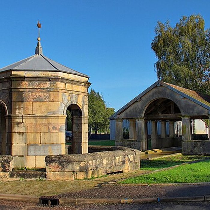 Photo de Grande fontaine de Frasne-le-Château