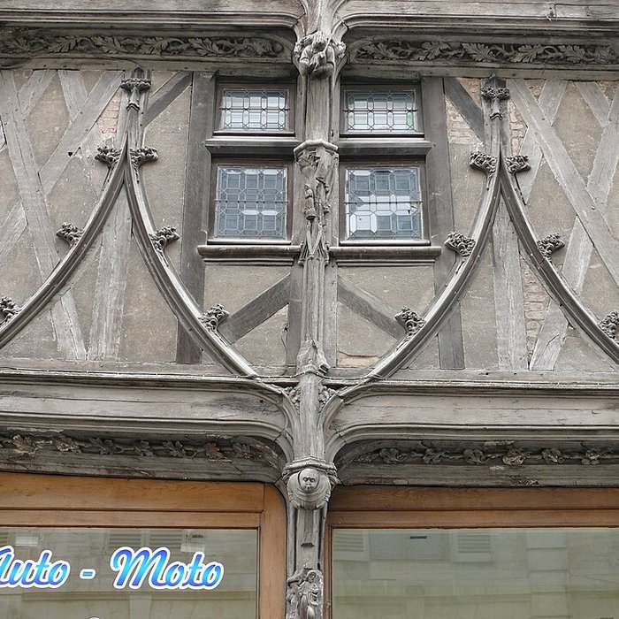 Photo de Maison de la Reine Blanche à Bourges