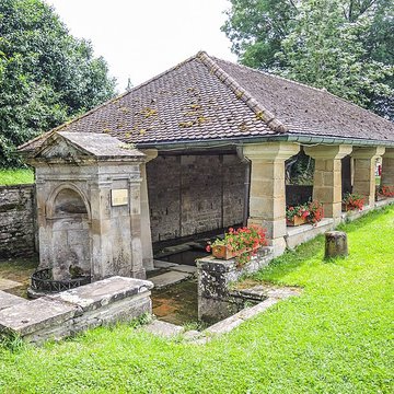 Grande fontaine de Mollans