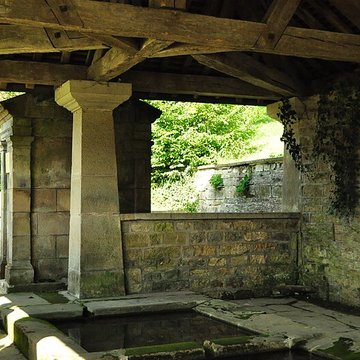 Grande fontaine de Mollans