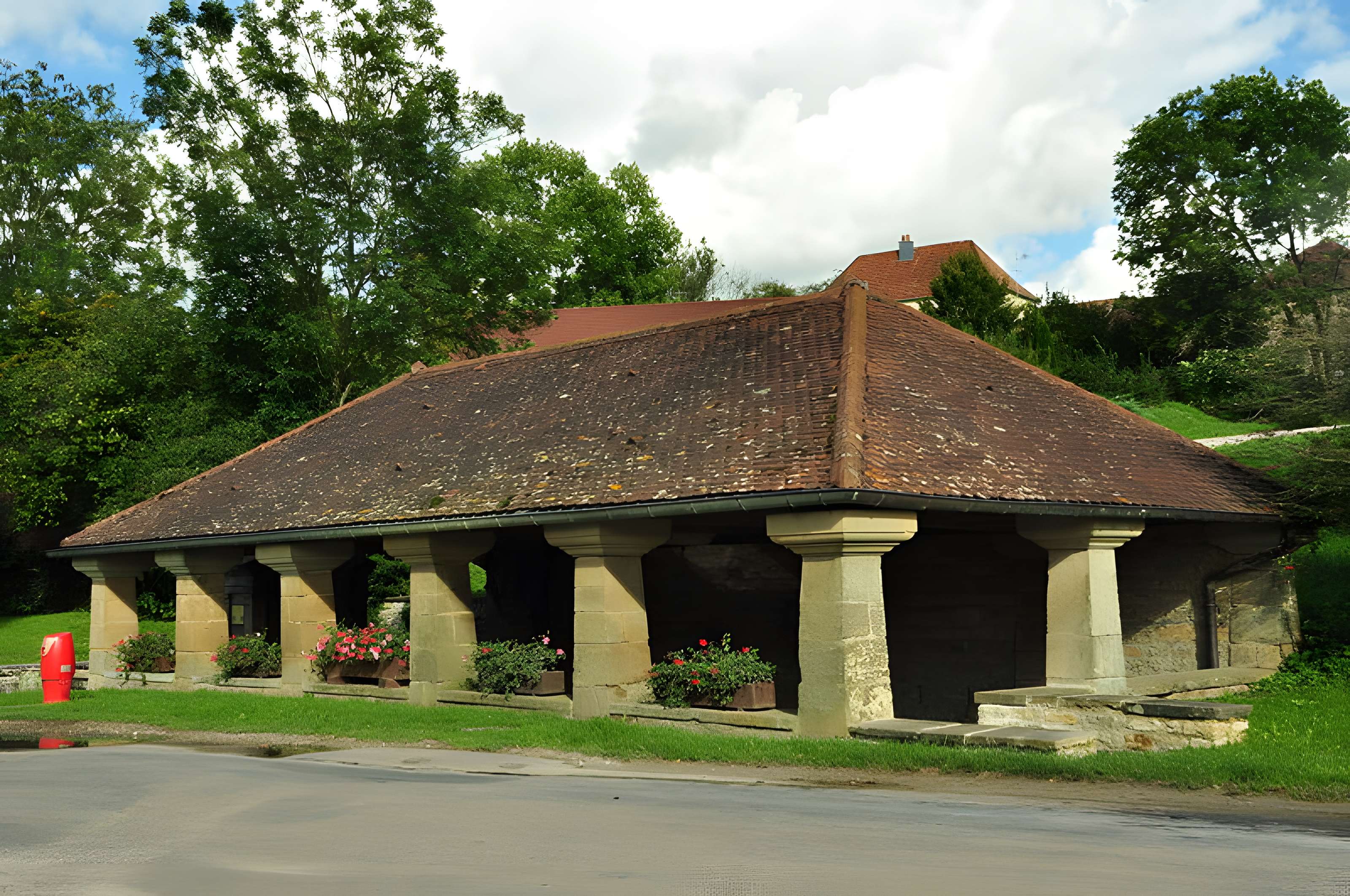 Grande fontaine de Mollans