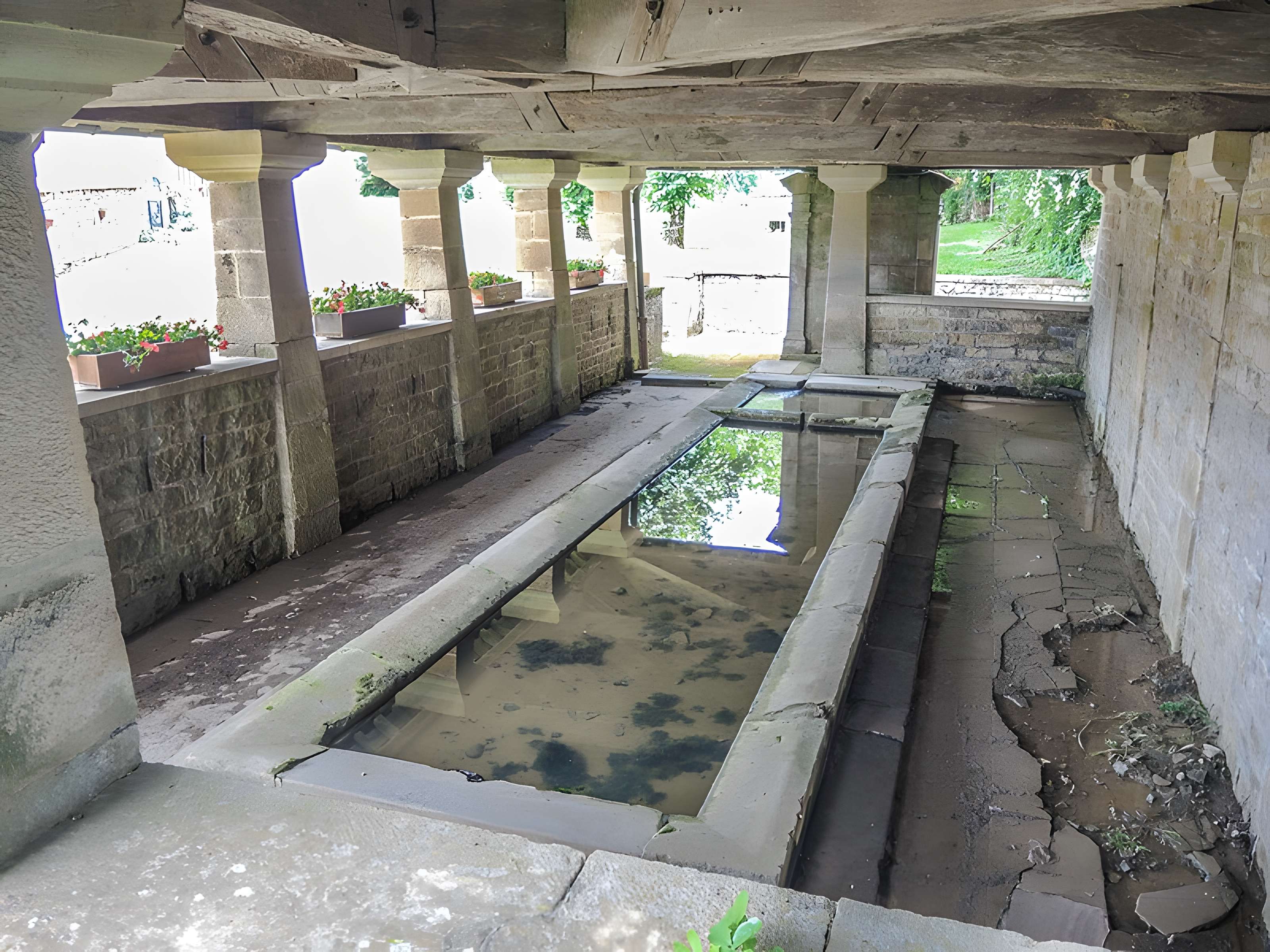 Grande fontaine de Mollans