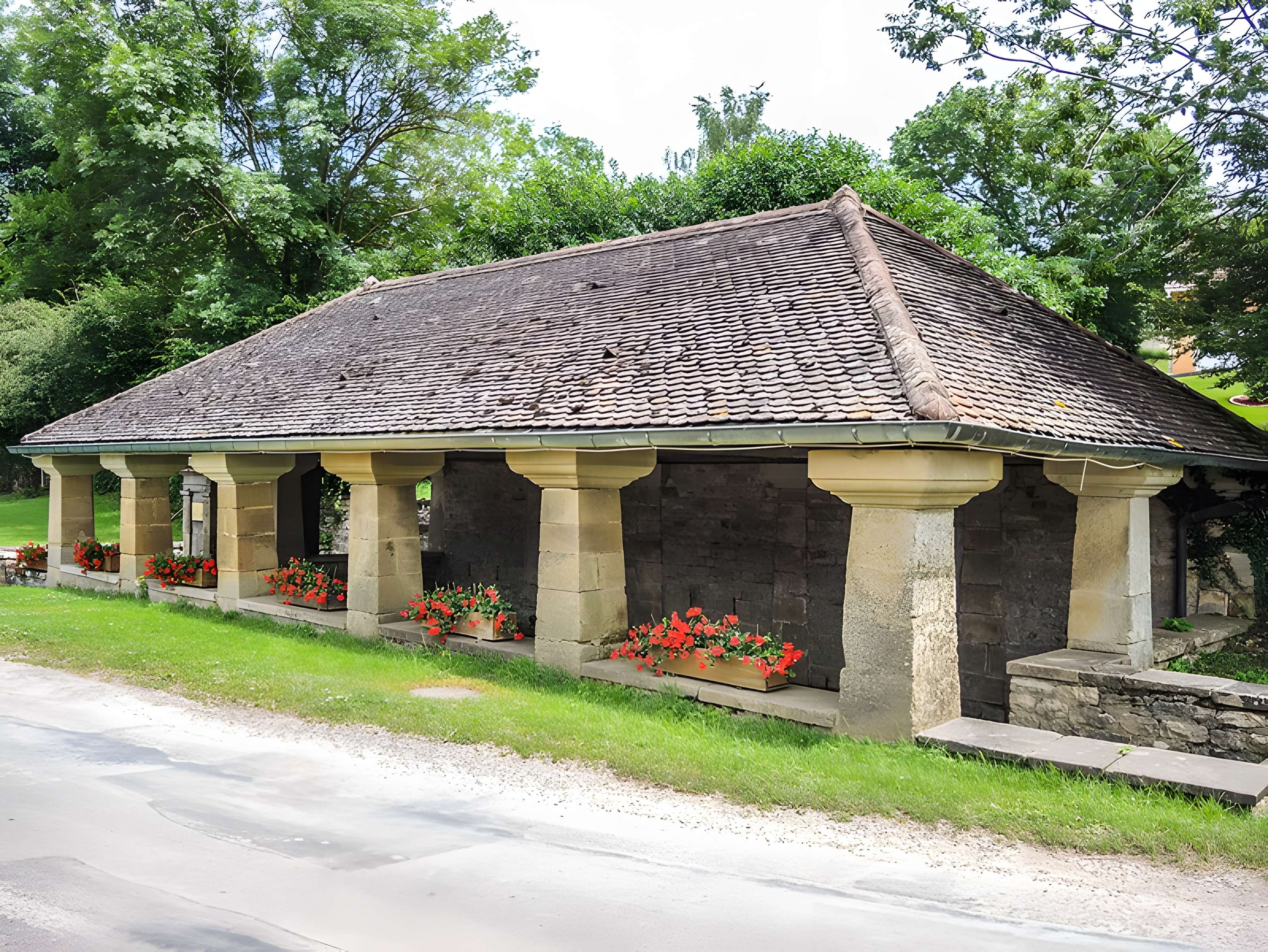 Grande fontaine de Mollans
