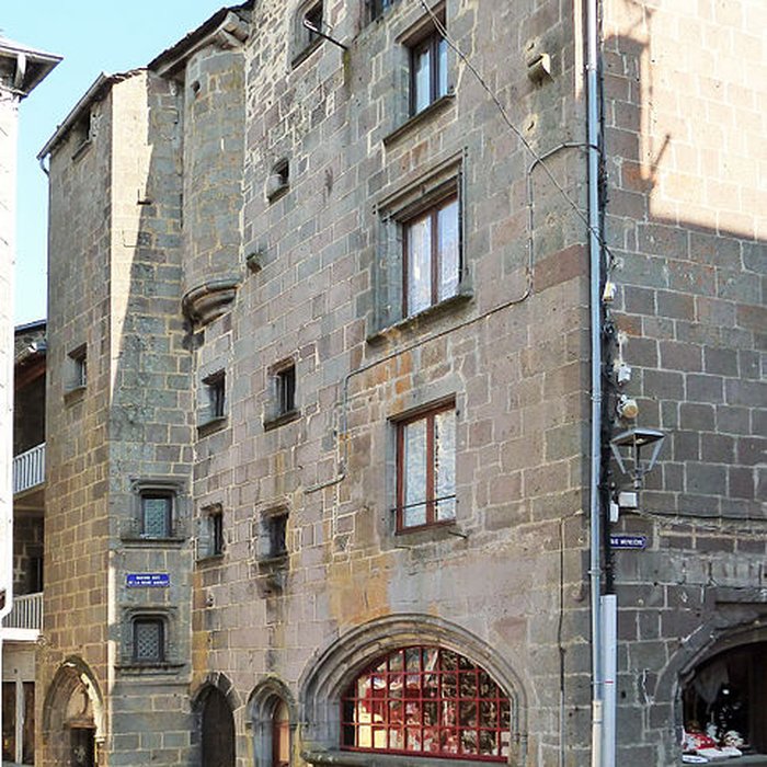 Photo de Maison de la reine Margot à Besse-et-Saint-Anastaise