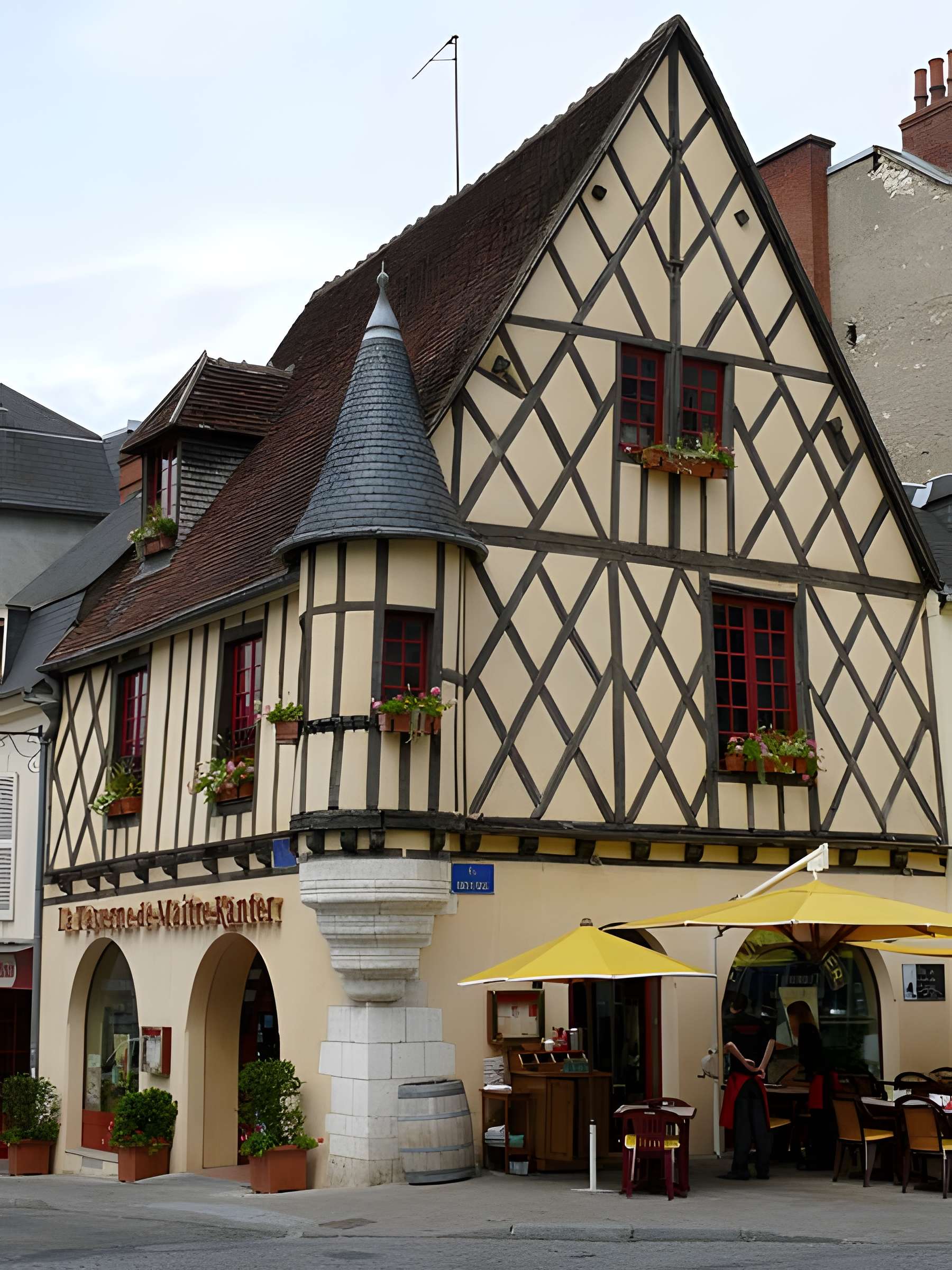 Maison de la Tournelle à Bourges 