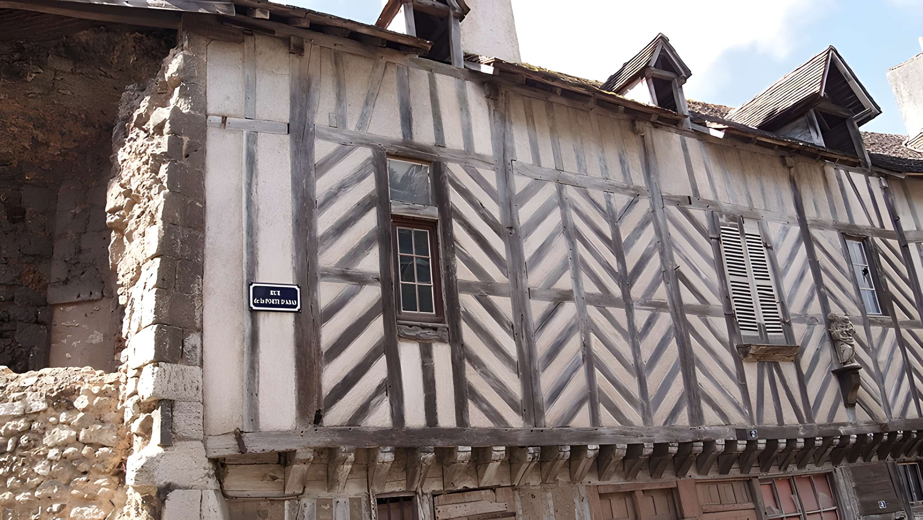 Maison de la Vierge à Châteaudun