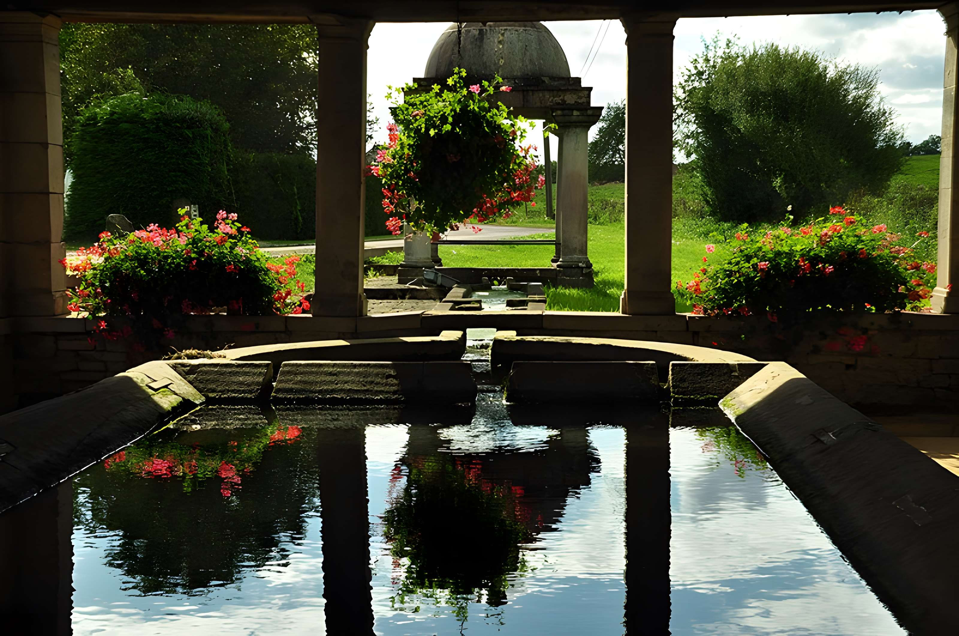 Grande fontaine-lavoir de Velotte