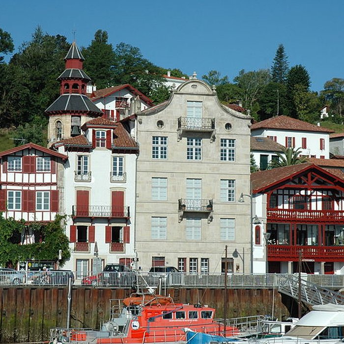 Photo de Maison de Ravel à Ciboure