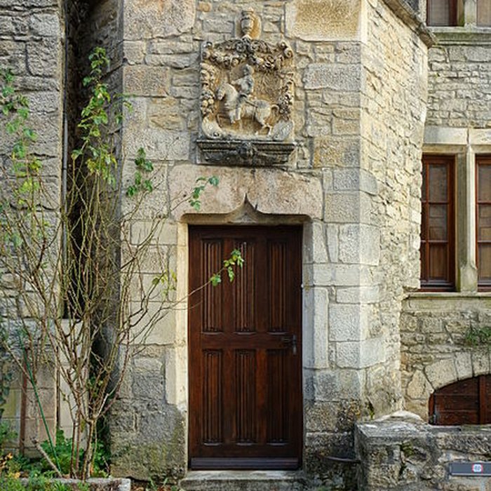 Photo de Maison de Saint-Georges à Châteauneuf-en-Auxois