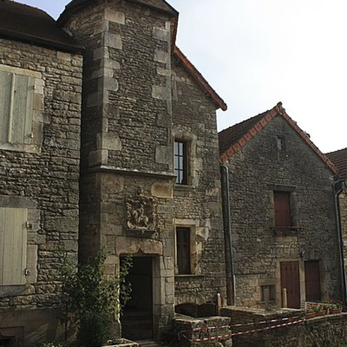 Photo de Maison de Saint-Georges à Châteauneuf-en-Auxois