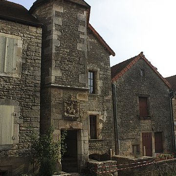 Maison de Saint-Georges à Châteauneuf-en-Auxois 