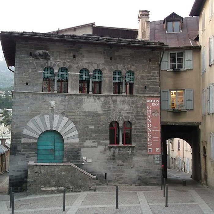 Photo de Maison des Chanonges à Embrun