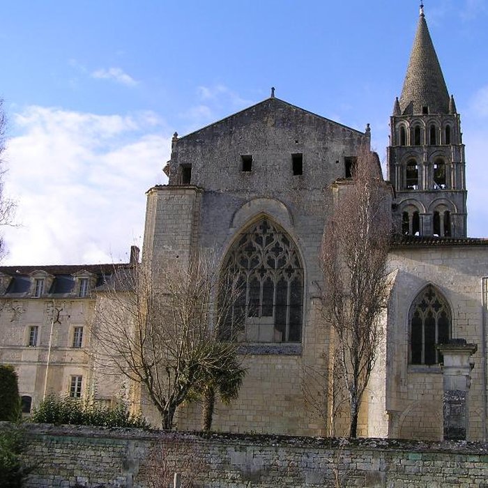 Photo de Abbaye Saint-Étienne de Bassac