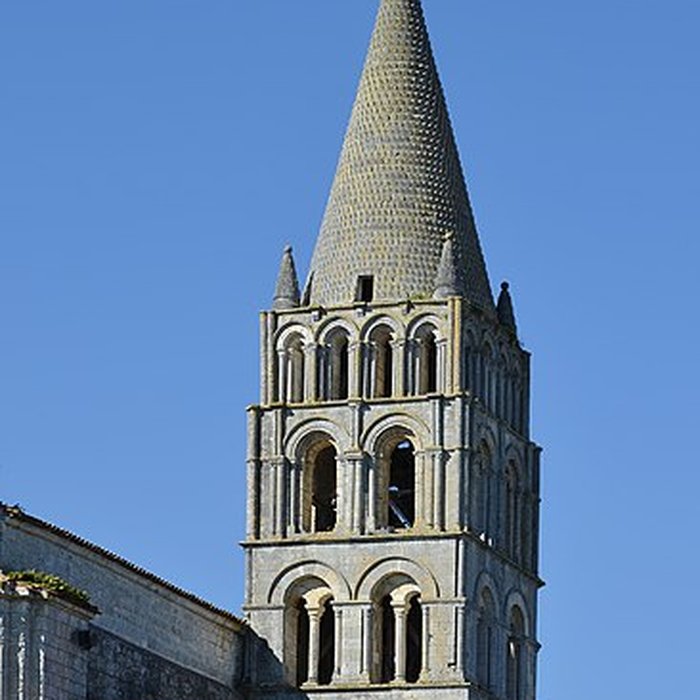 Photo de Abbaye Saint-Étienne de Bassac